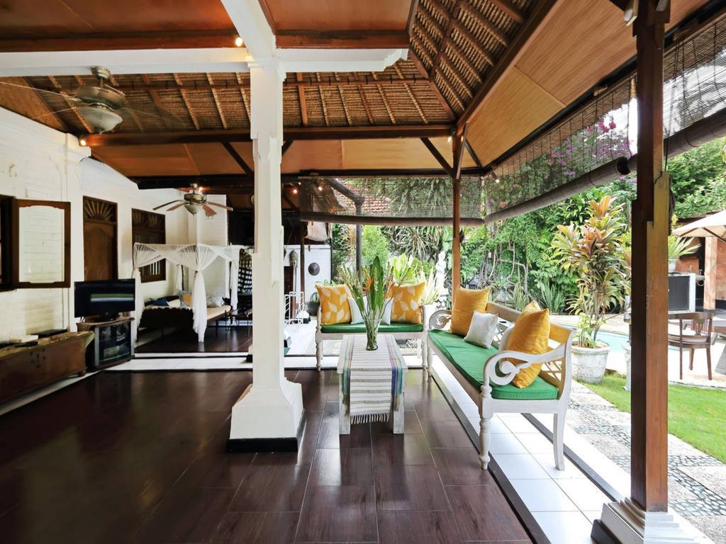 Villa Riddi Seminyak Buitenkant foto